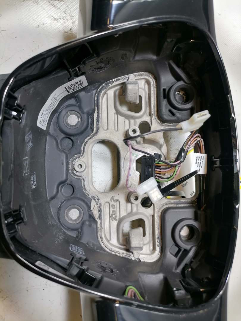 Ford Fiesta MK7 original Lenkrad mit Multifunktion Plastik Bj.2019